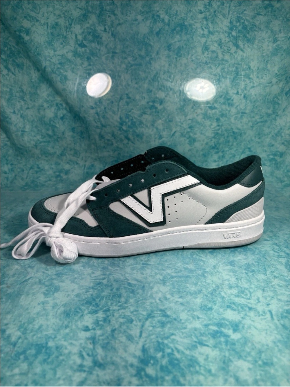 Vans Lowland CC 2.0 Green White Men’s Low Top Athletic Shoes Sneakers Size 10 - Picture 2 of 5